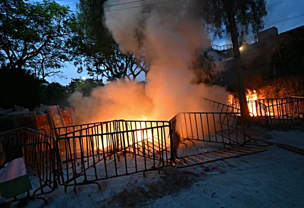 Prosvjednici zapalili Izraelsku ambasadu u Meksiku
